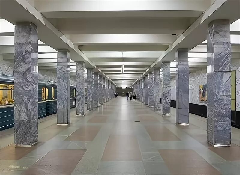Станция метро профсоюзная. Станция профсоюзная москва. Станция метро профсоюзная. Метро профсоюзная эстетика. Профсоюзная метро человек под пле.