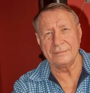 Человек 67 лет