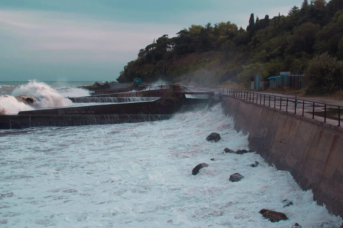 Турбопар шторм. Шторм в порту. Азовское море штормит. Прогноз штормов в черном море посейдон алушта. Самый большой шторм в мире.
