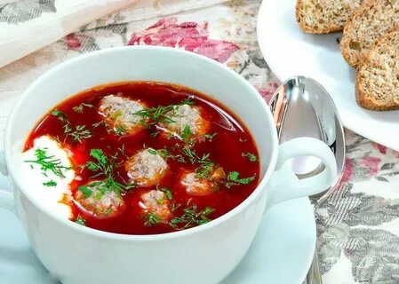 Борщ с фрикадельками