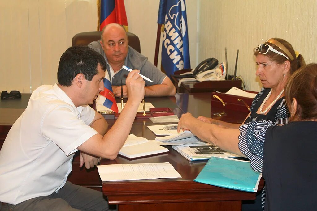 Дагестанский филиал ргпу им а и герцена. Ростелеком технологии. Дагестанский филиал. Русгидро каспийск здание. Дагестанский филиал.