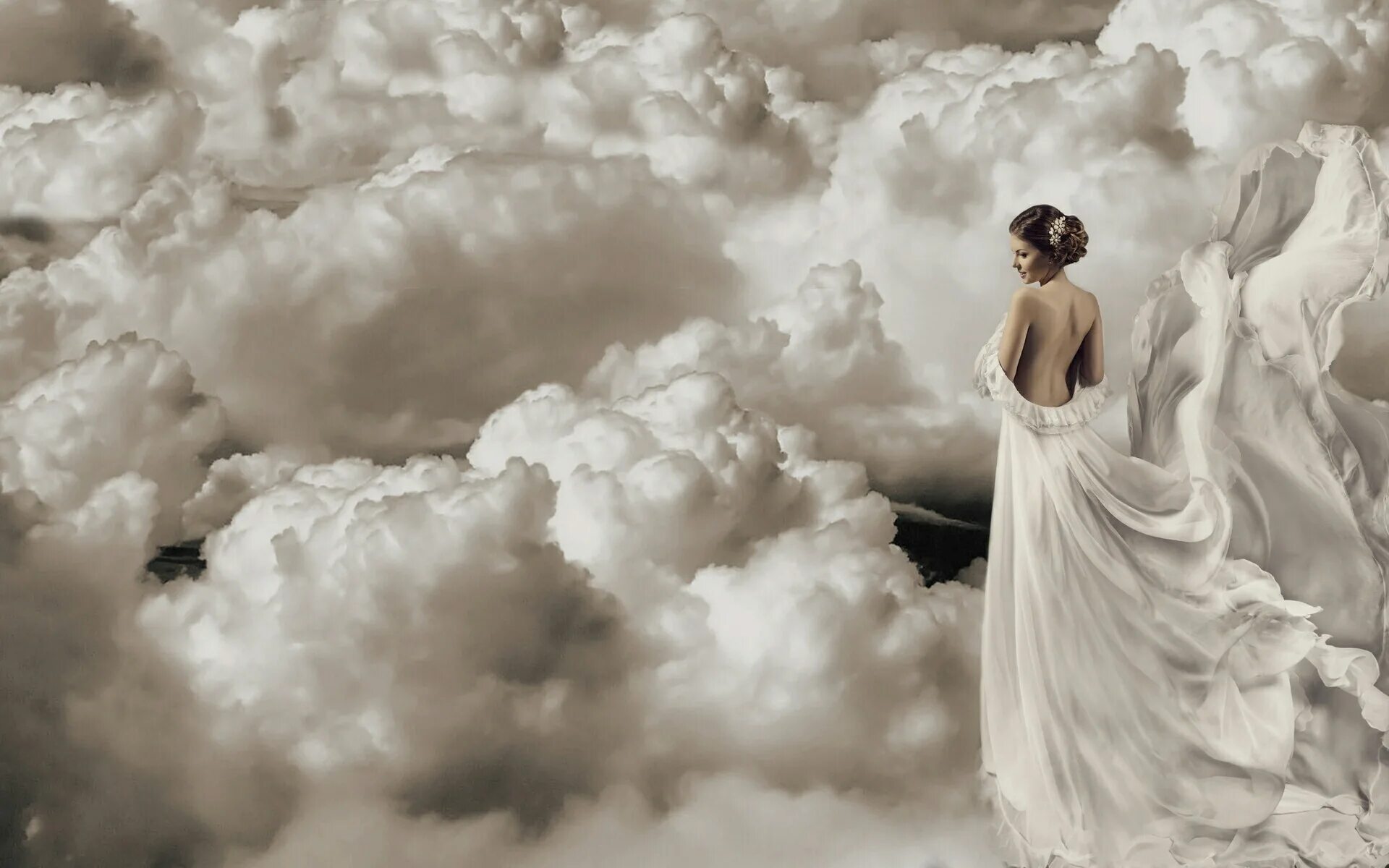 Нефела богиня облаков. Девушка в облаках. Фотосессия в облаках.