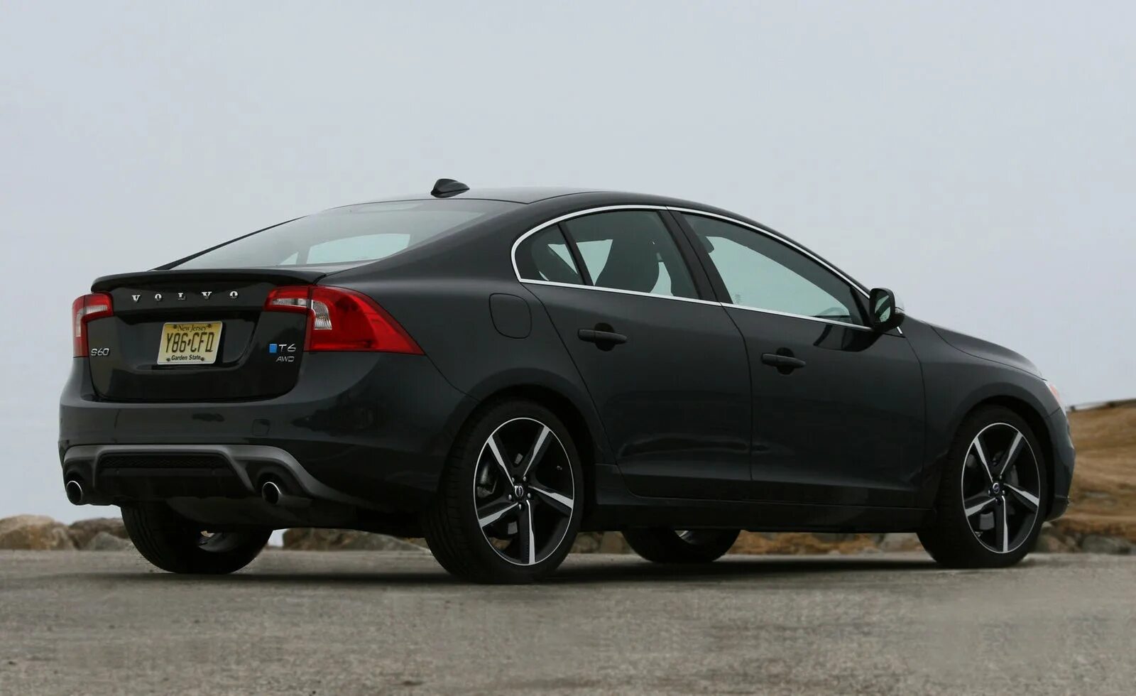 Volvo s60 размеры. Volvo s60 2014. S 60 Volvo s60 2014. Вольво с60 2014. Volvo s60 2014 черный.