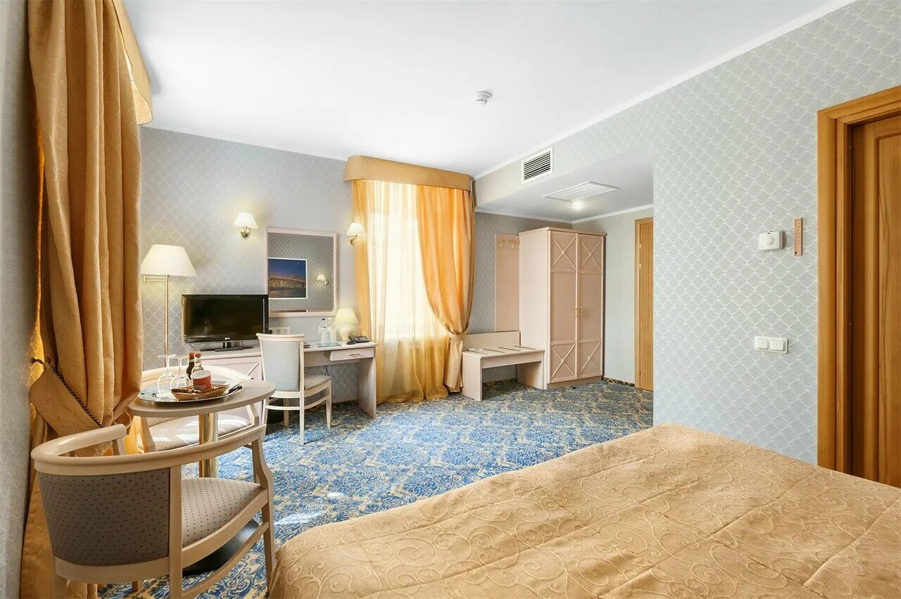 Old estate spa псков. отель олд эстейт псков. псков гелиопарк олд эстейт. псков отель олд эстейт спа. Old estate hotel spa 4 псков.