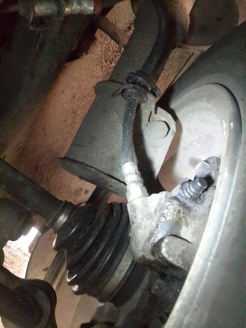 Замена пыльника шруса 2114. Замена пыльника шруса 2114. Граната ваз 2114. Замена пыльника шруса 2114. Пыльник наружный ваз-2114.