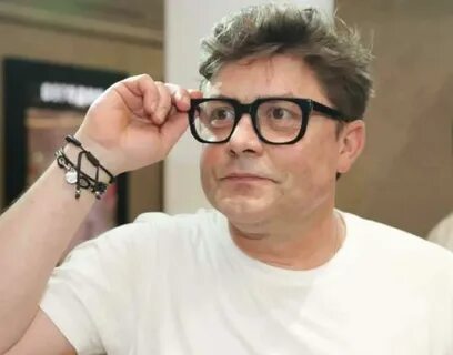 Телеведущий белоголовцев