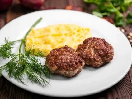 Говяжьи котлеты с картошкой