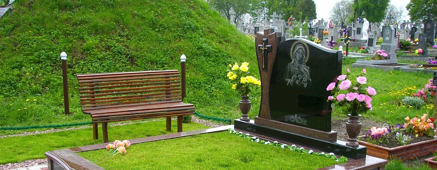 благоустройство захоронений. благоустройство могилы амк22. ритуальные услуги место захоронения. благоустройство могил макет.