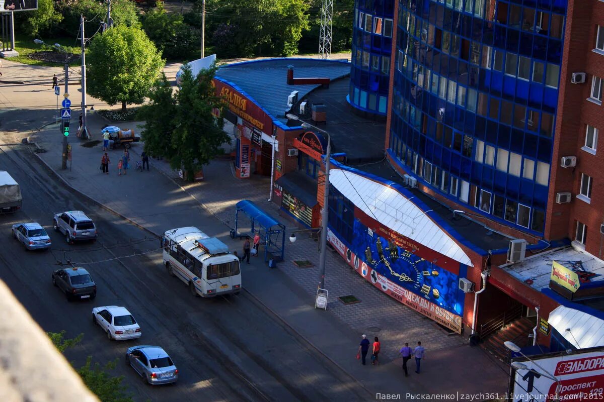 Далеко ост. Томск Ленина 195. Проспект Ленина 195 Томск. Г. Томск проспект Ленина 195. Томск проспект Ленина 195 плоский дом.