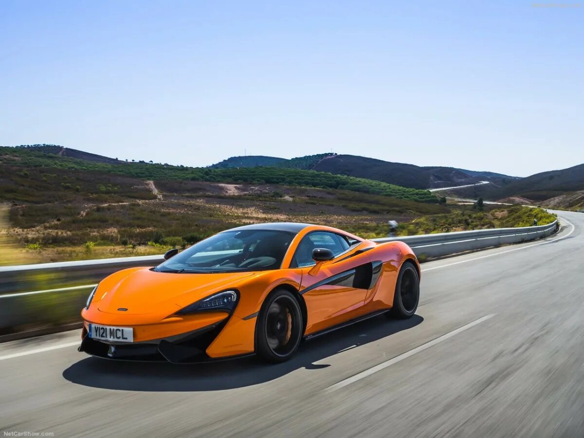 Машина mclaren