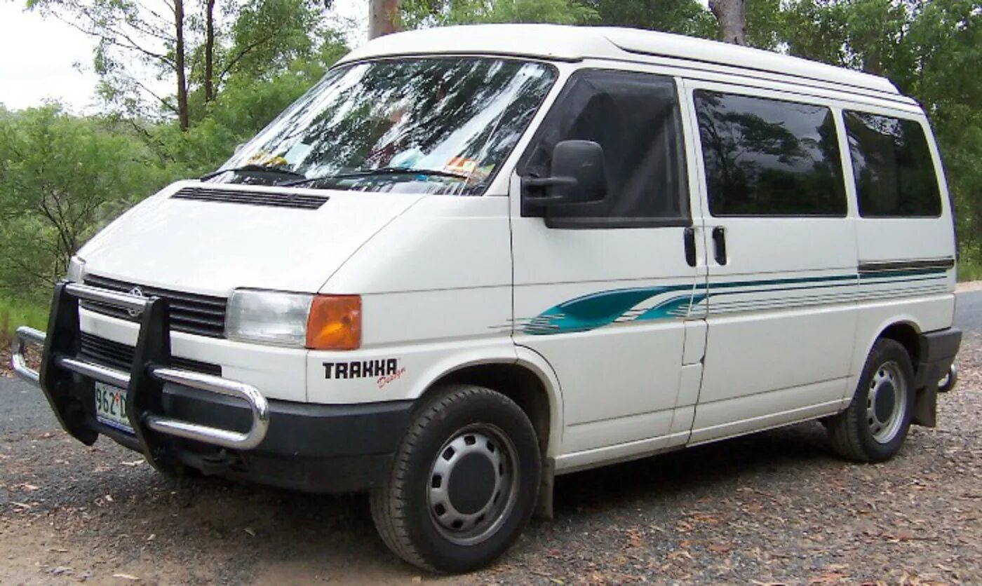 Стоимость т4. Volkswagen Транспортер т4. Volkswagen Transporter t4 пассажирский. Volkswagen t4 Грузопассажирский. Фольксваген т4 дизель.