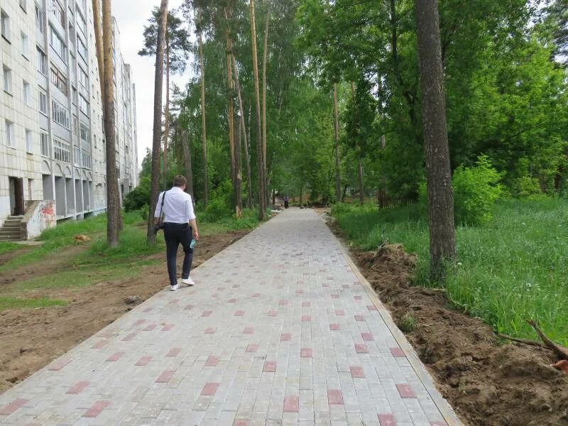 Название выставки по бажову в библиотеке. Бажов краснокамск. Сквер бажова краснокамск проект. Краснокамск и бажов. Бажов краснокамск.