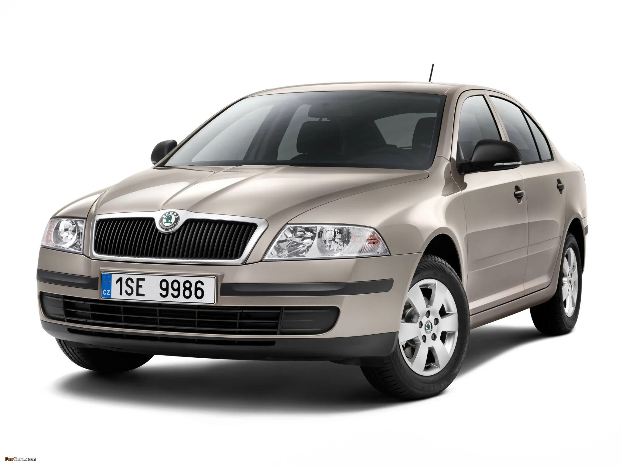 Skoda Octavia a5 2004-2013. Skoda Octavia a5 2004. Skoda Octavia II (2004-2013).