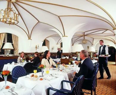 Maritim hotel