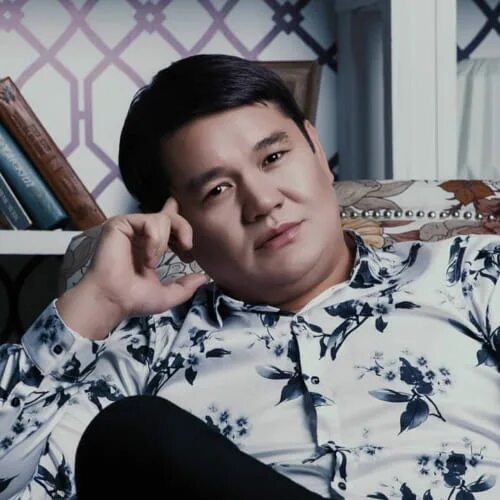 Рахимжан певец. Рахымжан жакайым попурри 2016. Жакайым. Казахские песни 2022. Ракымжан жакайым автобиография.