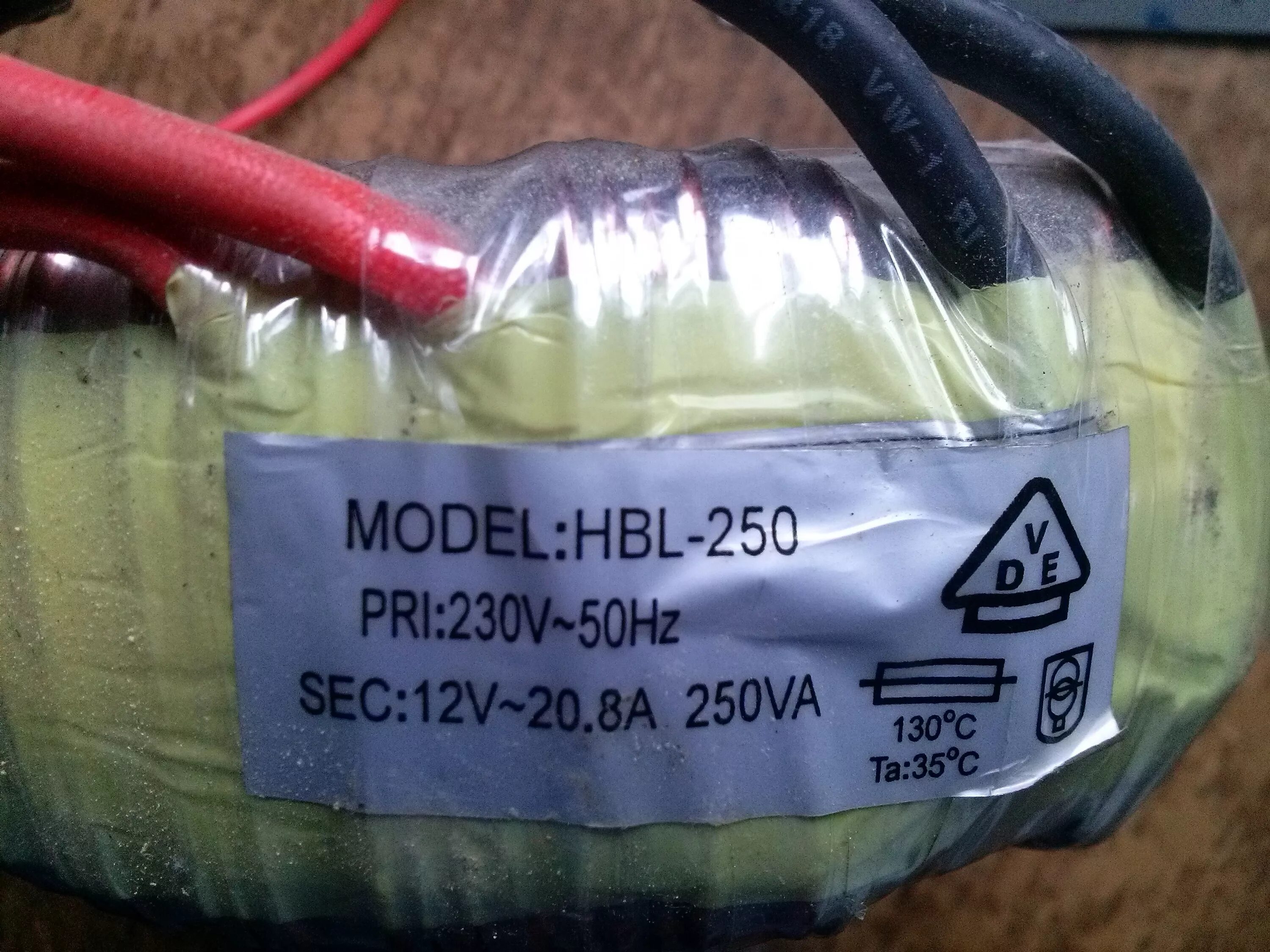Трансформатор 20. Тороидальный трансформатор hbl-250. трансформатор s250 12 вольт. трансформатор 220 вольт на 12 вольт. трансформатор модель те 12 167 12 вольт 1 67 ампер.