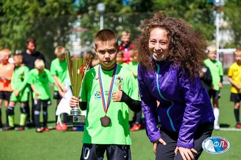 Сколько бишке лет из команды