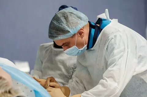 Операция при инсульте