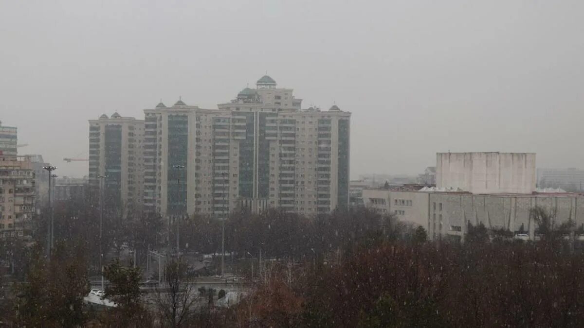 Пасмурный день декабря Городь Алматы. Пасмурный день декабря Городь Алматы только Алматы. Алматы погода фото. Алматы погода. Погода в алматы в апреле 2024