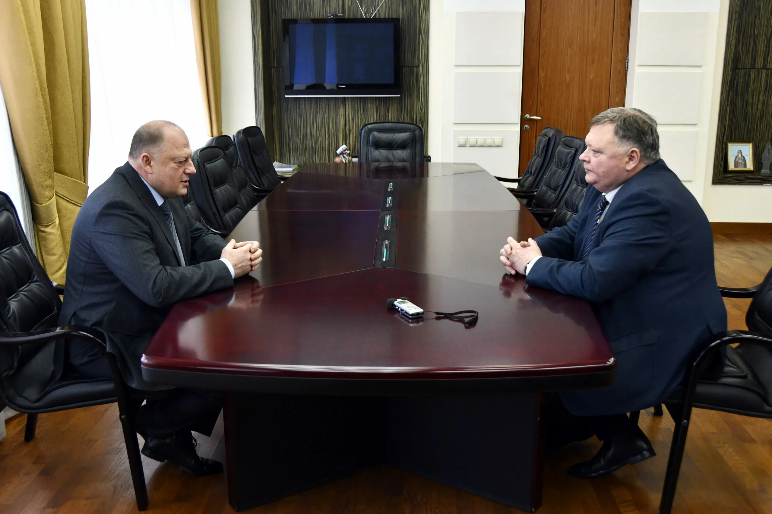 Тверские голубевы. Голубев тверь законодательное собрание. Сергей голубев тверь. Сергей анатольевич голубев. Сергей голубев тверь.