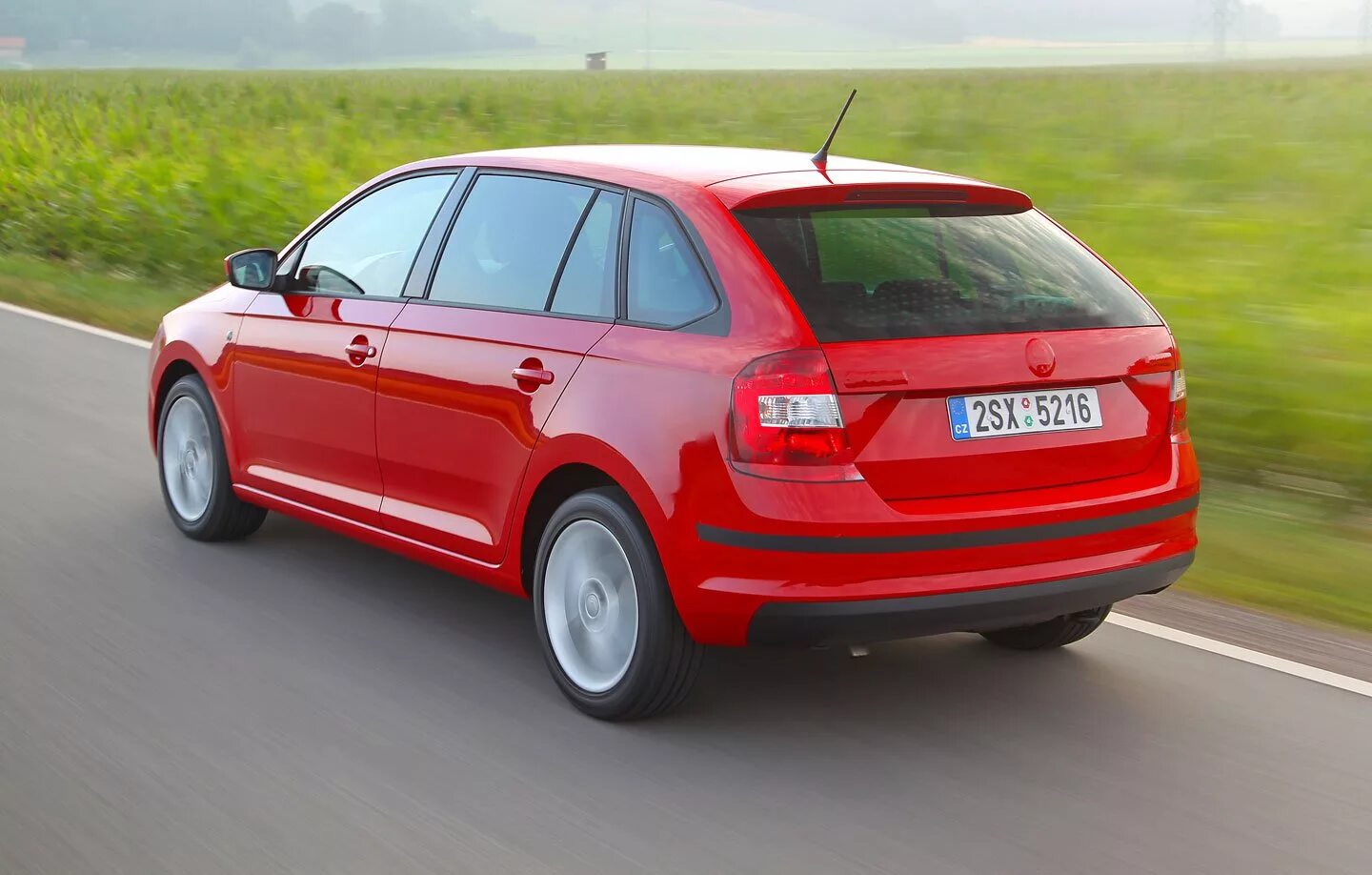 Шкода рапид универсал. Skoda rapid spaceback. skoda rapid универсал. спейсбек skoda rapid. шкода рапид спейсбек 2025.