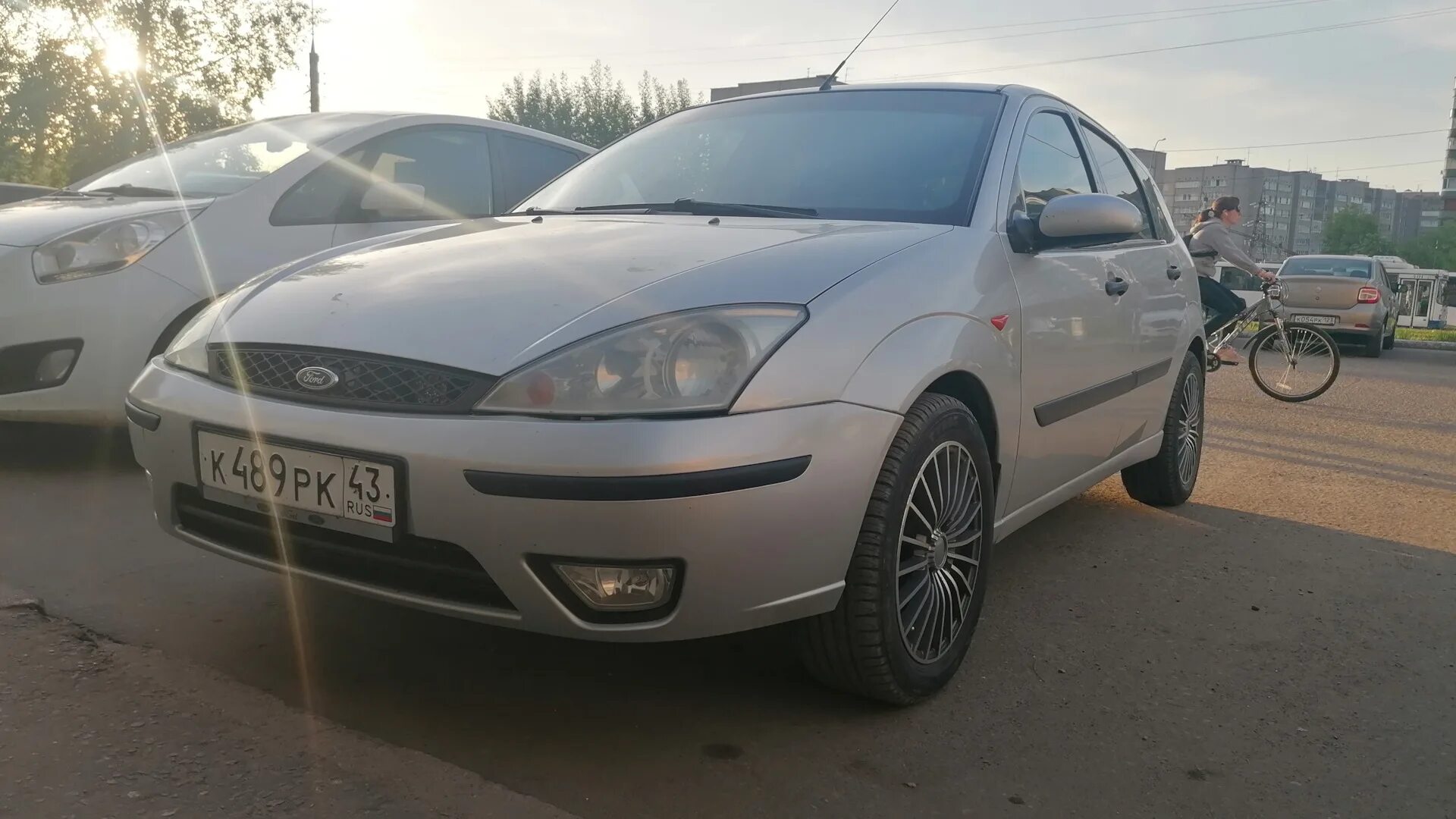 Ford Focus 2004. Фокус 1 седан на шины лето 1857014. Фокус 1 хэтчбек 1.6 трубка. Форд фокус 1 хет хэтчбек. Форд фокус 1 хэтчбек 2004