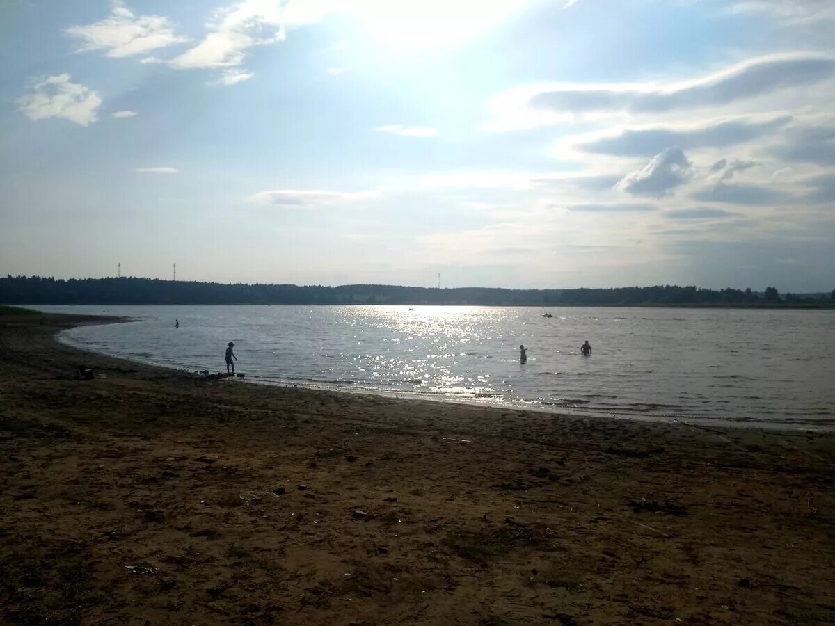Озернинское водохранилище пляж. Рузский пляж. Руза водохранилище пляж. Озернинское водохранилище пляж. Рузский пляж.