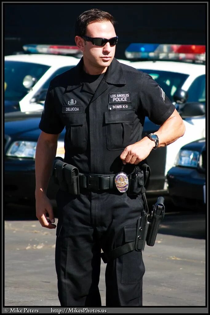 LAPD США. LAPD K-9 Officer. Офицер LAPD патруль. SWAT LAPD экипировка.