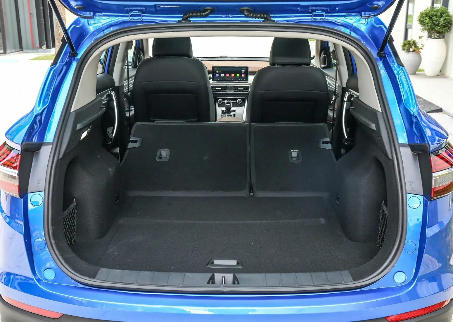 Багажник geely кулрей. Новый geely coolray 2022. Geely coolray объем багажника. Geely coolray 2021 багажник. Geely coolray габариты багажника.