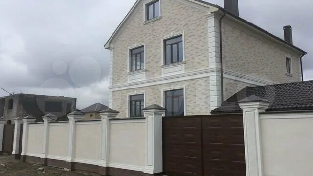 Дом 120 м² на участке 5,5 сот. на продажу в Ставрополе Купить дом в Ставрополе А