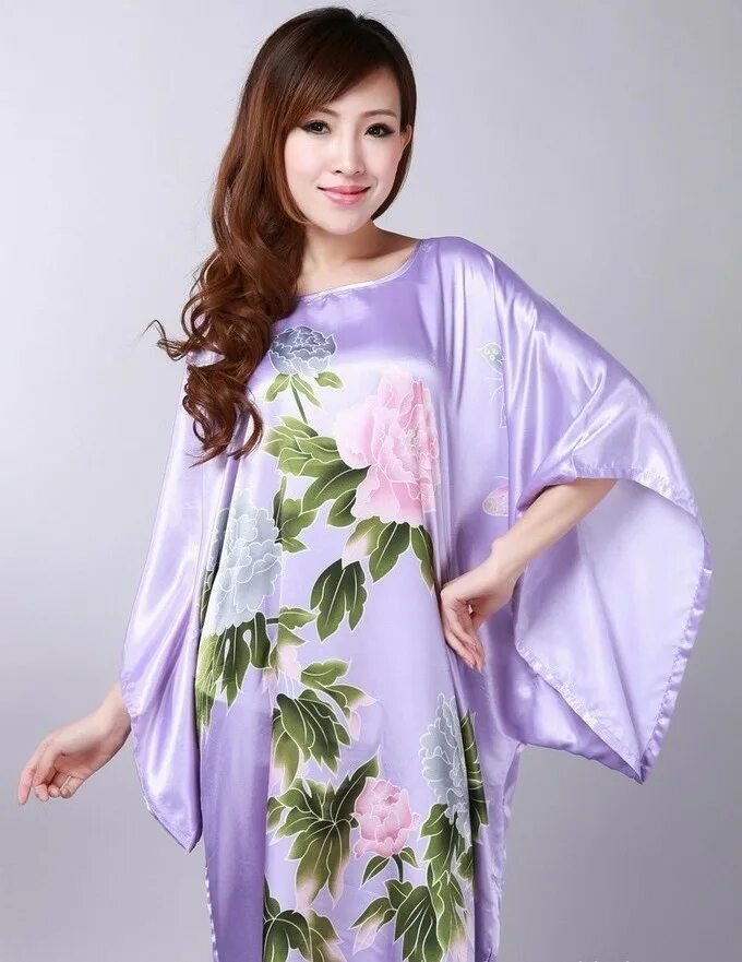 кимоно шелковое для гейш. европейская девушка в кимоно. японский халат кимоно dhn. халат в японском стиле. кимоно toyota.