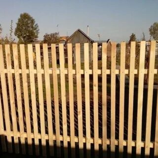 Забор штакетник пролетами