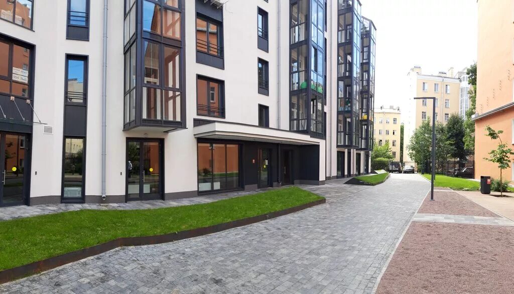 Capital invest агентство недвижимости. Коммерческое жилье спб. Агентство элитной недвижимости спб. Фурштатская улица. Дом бизнес класса.