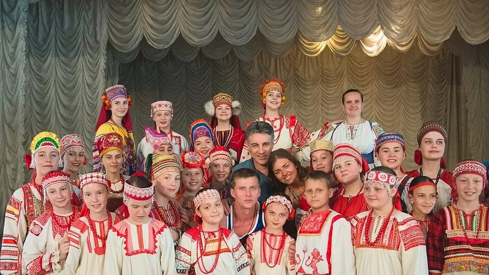 Калинка ставрополь улица тухачевского. Калинка ставрополь. Театр танца калинка ставрополь. Танцевальный коллектив воздух ставрополе. Ставрополь ул тухачевского 22/2.