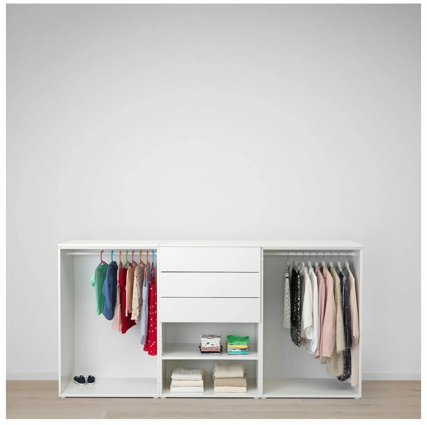 Шкаф икеа белый 3 дверный. Шкаф турин распашной 45 дуб беленый. Шкаф для одежды 120 см. Шкаф "riva" а. Шкаф распашной турин 212x120x60 см.