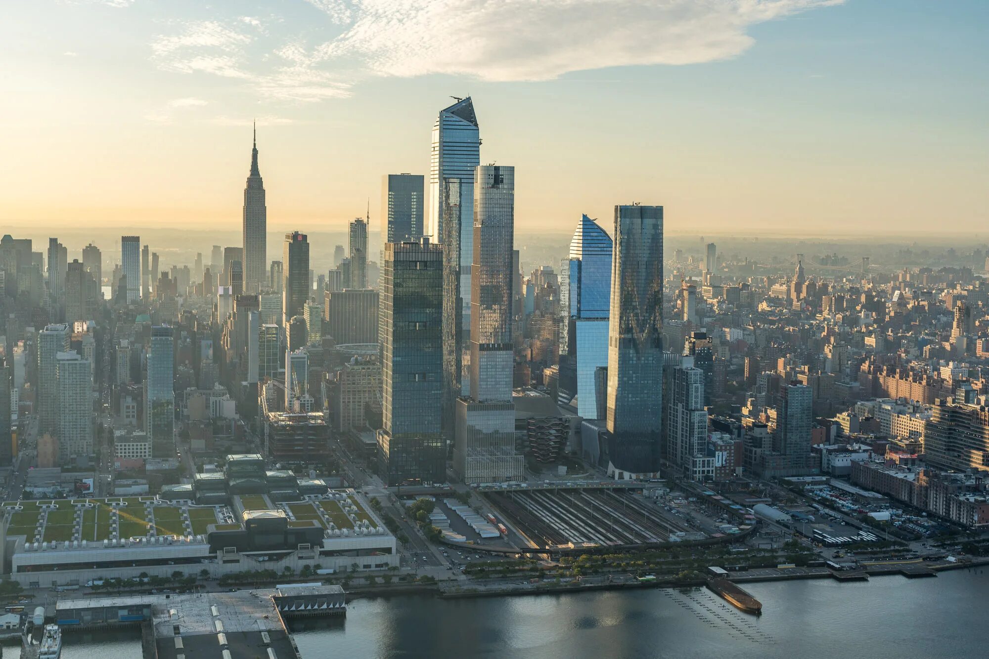Hudson new york. Hudson new york. Нью йорк 30 hudson yards. Hudson new york. Долина гудзона нью-йорк.