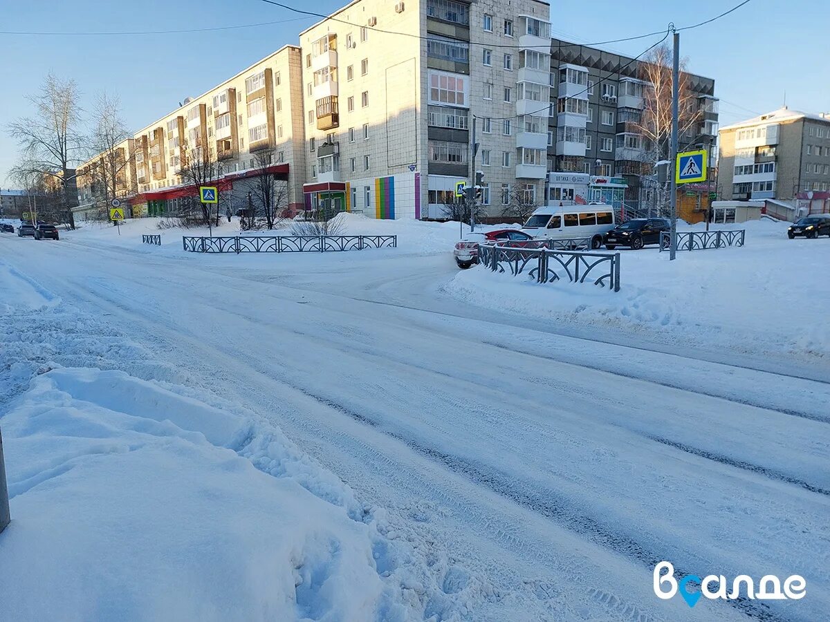 Техника для чистки тротуаров от снега. Верхняя Салда зима. Зима в верхней Салде в СССР. Снег в верхней Салде. Прогноз погоды в верхнем тагиле на 10