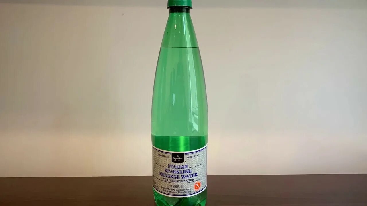 Серебряная капля вода. Яблочная минеральная вода. Вода аква панна 0. Самая вкусная минеральная вода. Новотерская целебная вода.