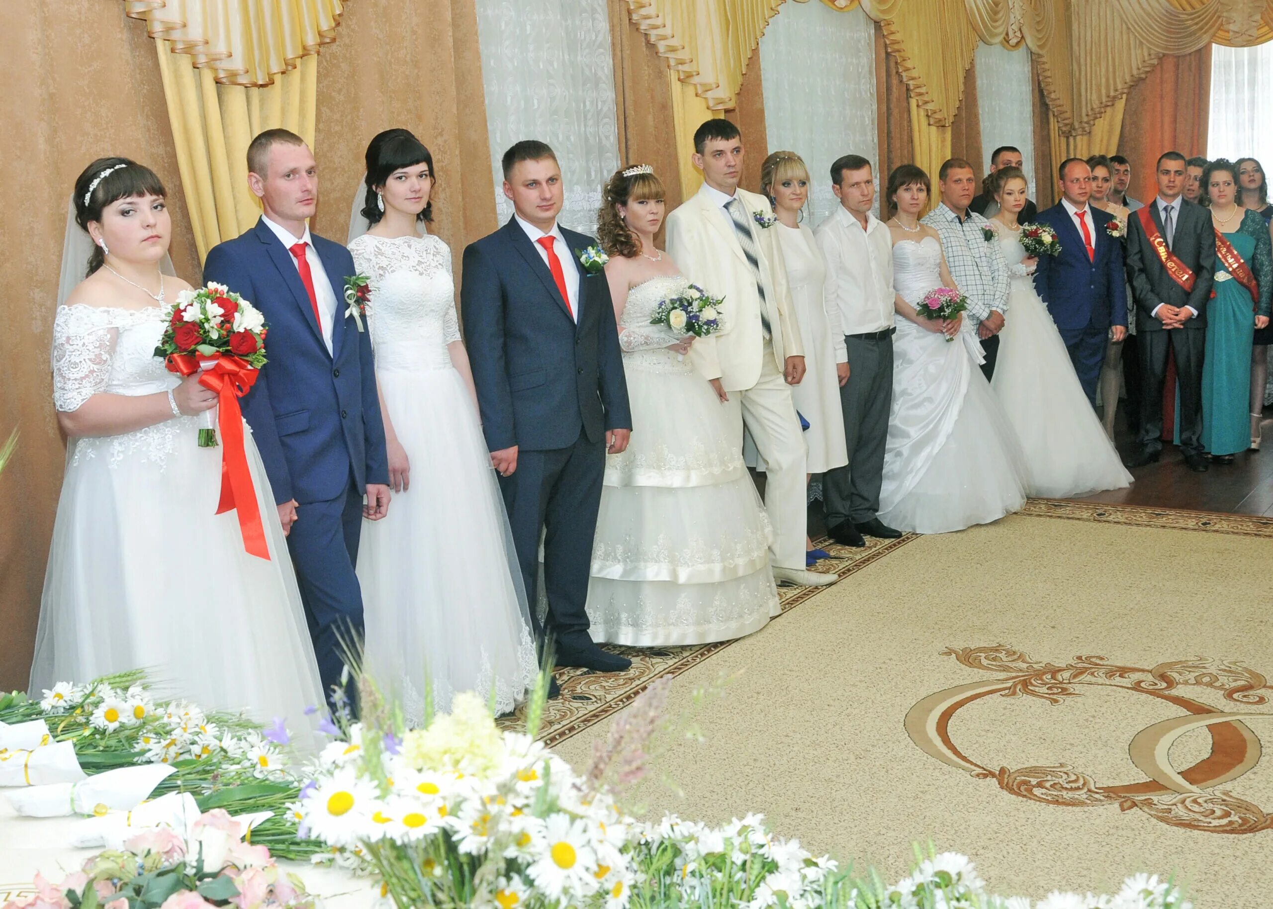 Загс вязьма режим работы. Исаково вяземский район смоленской области. Вяземский загс. Вяземский загс. Загс город вязьма.