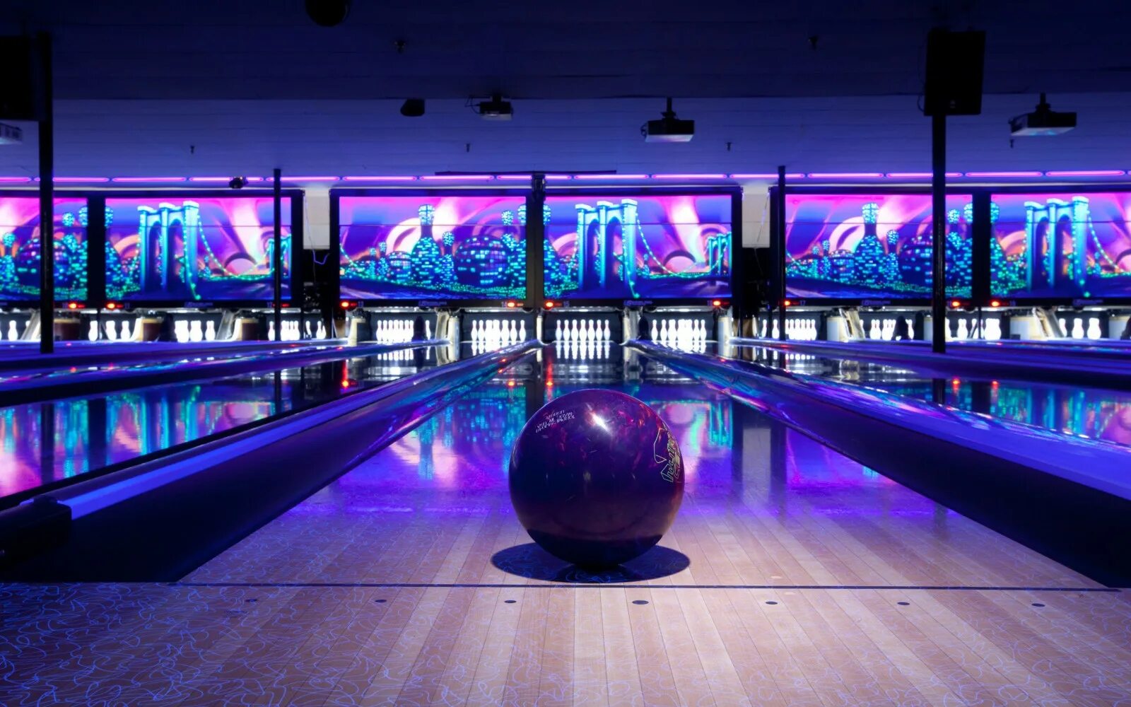 Best bowling