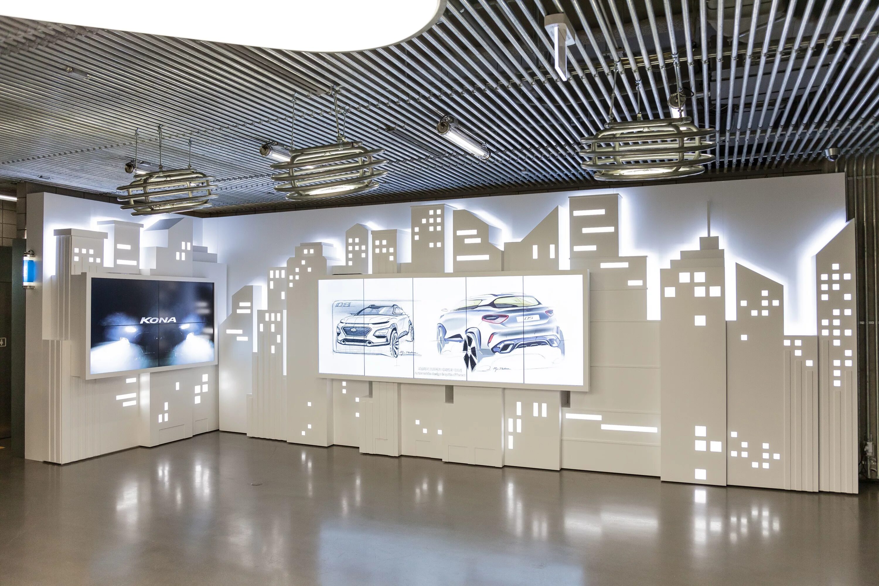 Hyundai Motorstudio Seoul. Современные выставочные стенды. Современный стенд на стену. Выставка на стене. Выставочный сайт