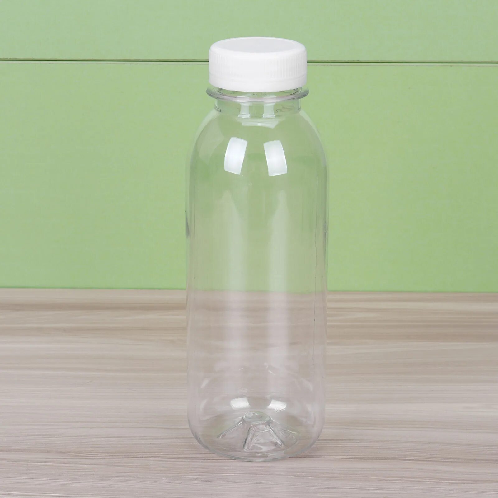 Готовый фон для соков. Empty juice. Одноразовые бутылки. Пэт бутылка 300 мл. Стеклянная бутылка с винтовой крышкой.