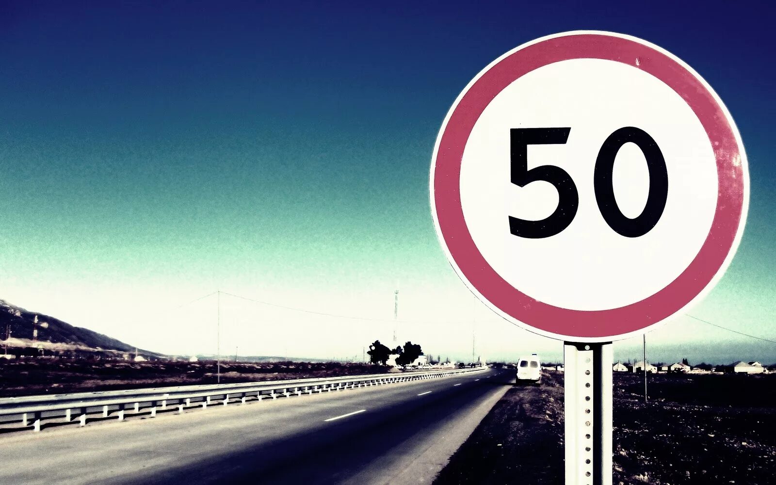 Ограничение скорости движения. Ограничение скорости 50. дорожный знак 50. знак скорости. дорожный знак скорость 50.