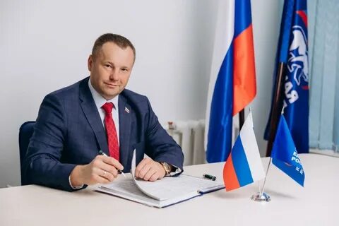 Депутат лен обл