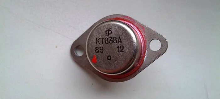Кт827а содержание драгметаллов. Кт838а содержание драгметаллов. транзистор 838а характеристики. транзистор кт838а корпус. радиодетали кт838а содержание драгметаллов.