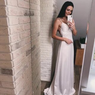 Свадебное платье цвета нюд в бельевом стиле купить в интернет-магазине Ярмарка М