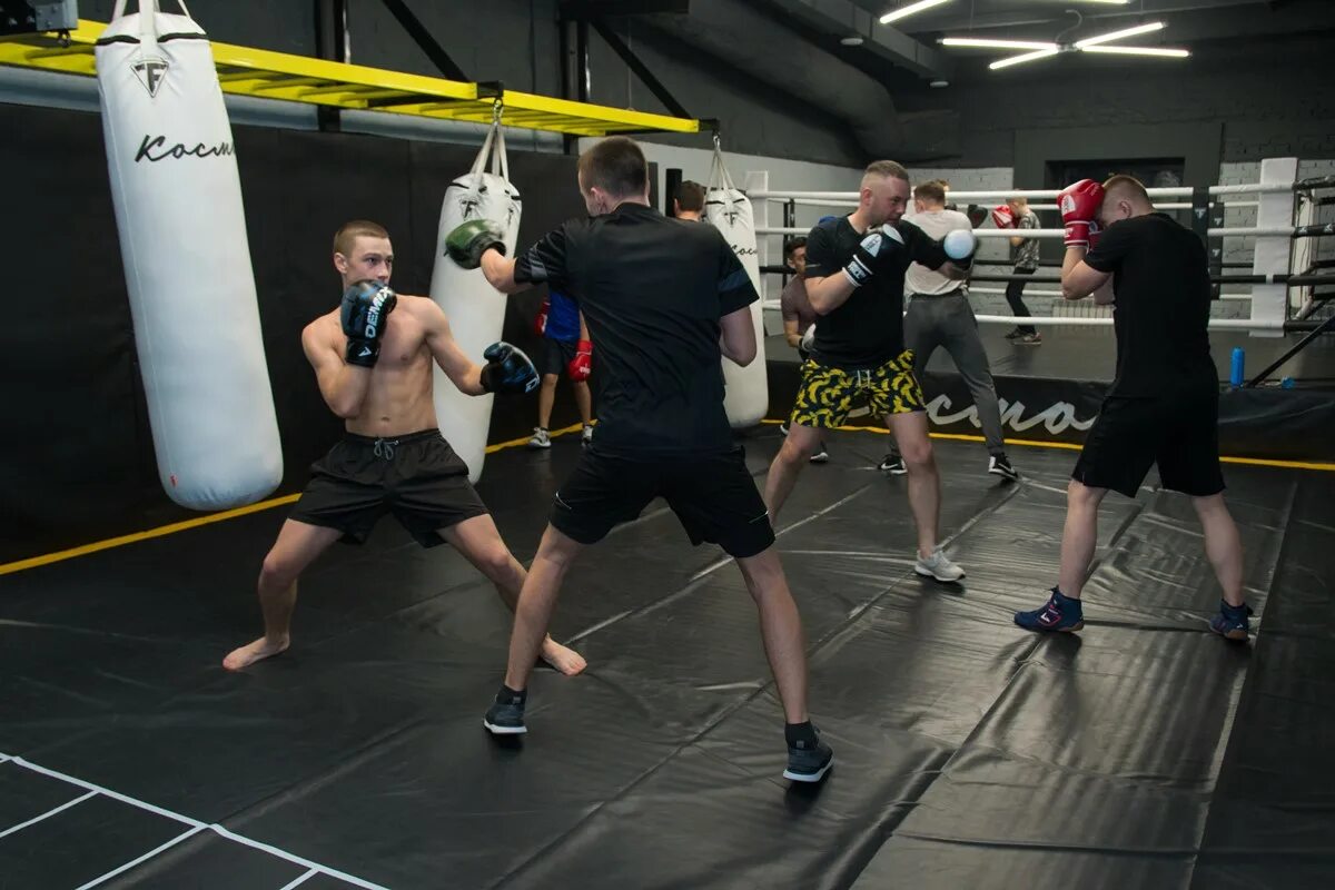 космос фитнес новосибирск. космос фитнес новосибирск. кардиозона вологда. вселенная хоккея и спорта космос. фитнес космос вднх.