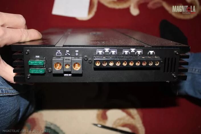 Усилитель helix xmax 1. Сабвуфер helix xmax 300p. Автоусилитель helix xmax 4. 2. 2.