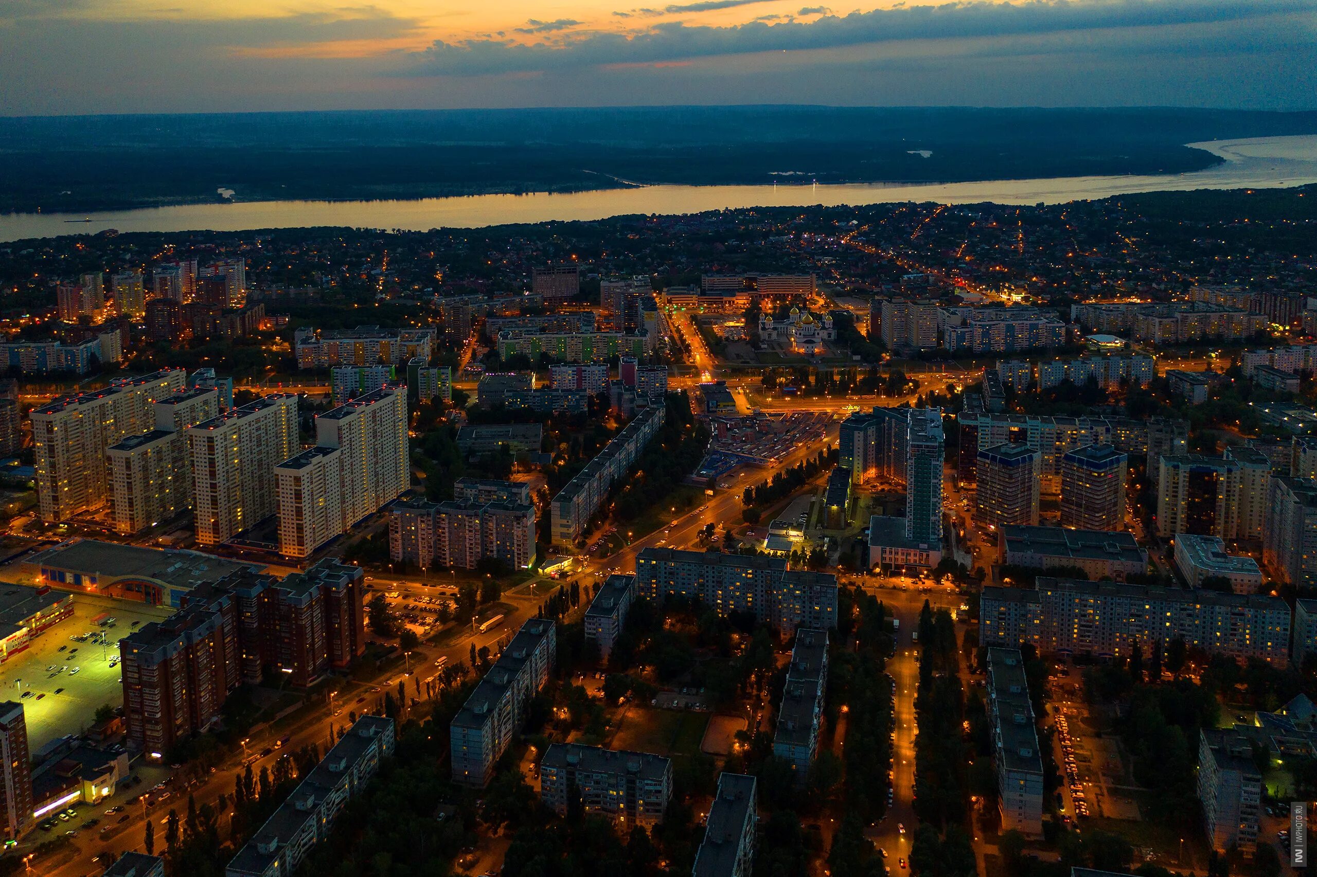 Самара вечером. Вечерняя Самара. Ночная Самара. Самара Кирова с высоты. Г. Самара вечерняя.