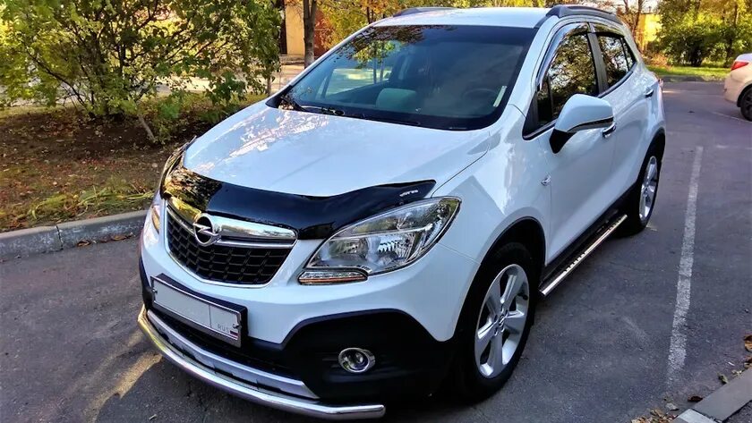 Капот опель мокка. Дефлектор капота Opel Mokka. Дефлектор капота Opel Mokka (2012-2016. Дефлекторы окон Опель Мокка. Опель Мокка 2021.